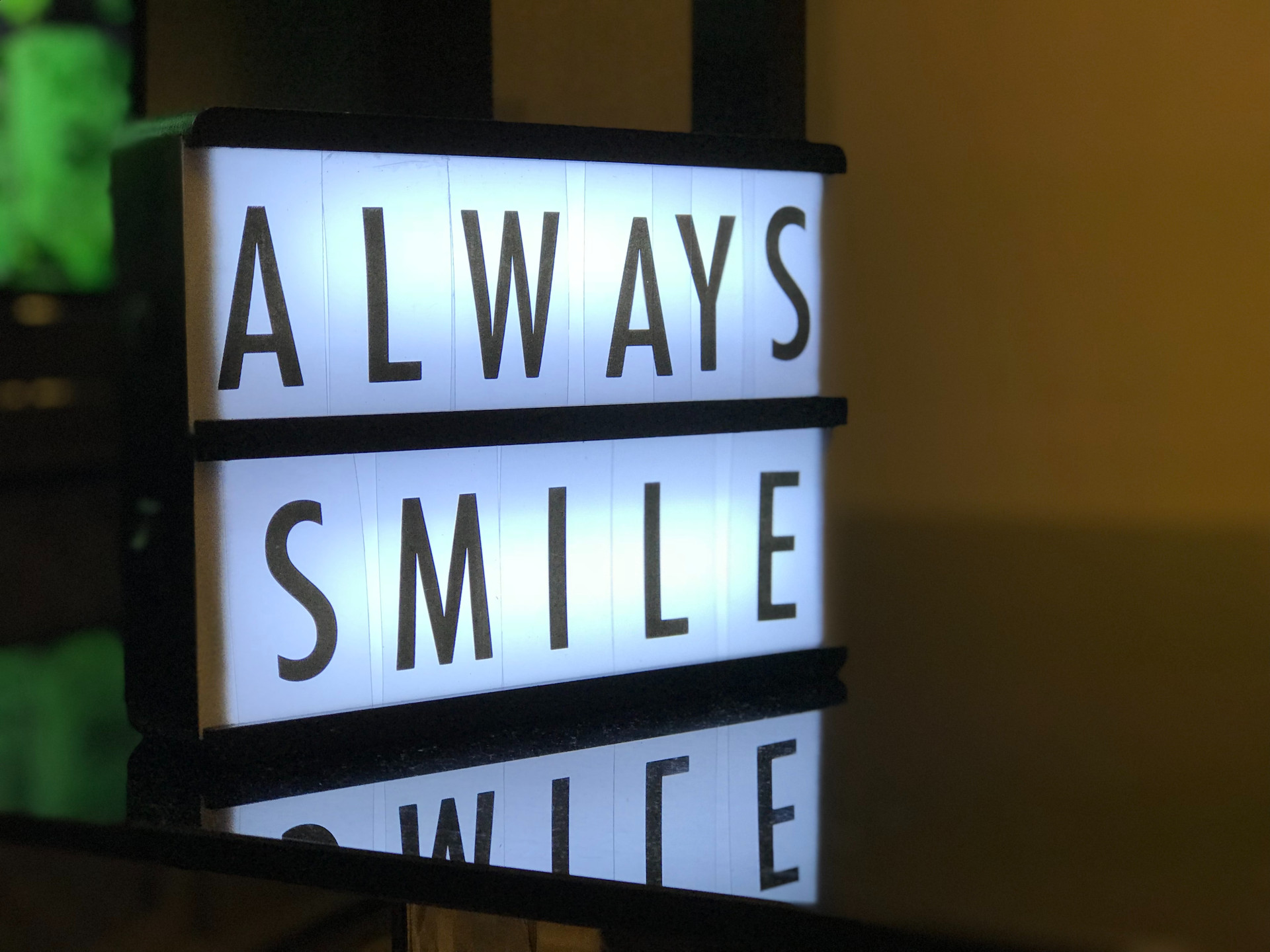 Complete Guide to Modern Dentures - Benefits and What to Expect