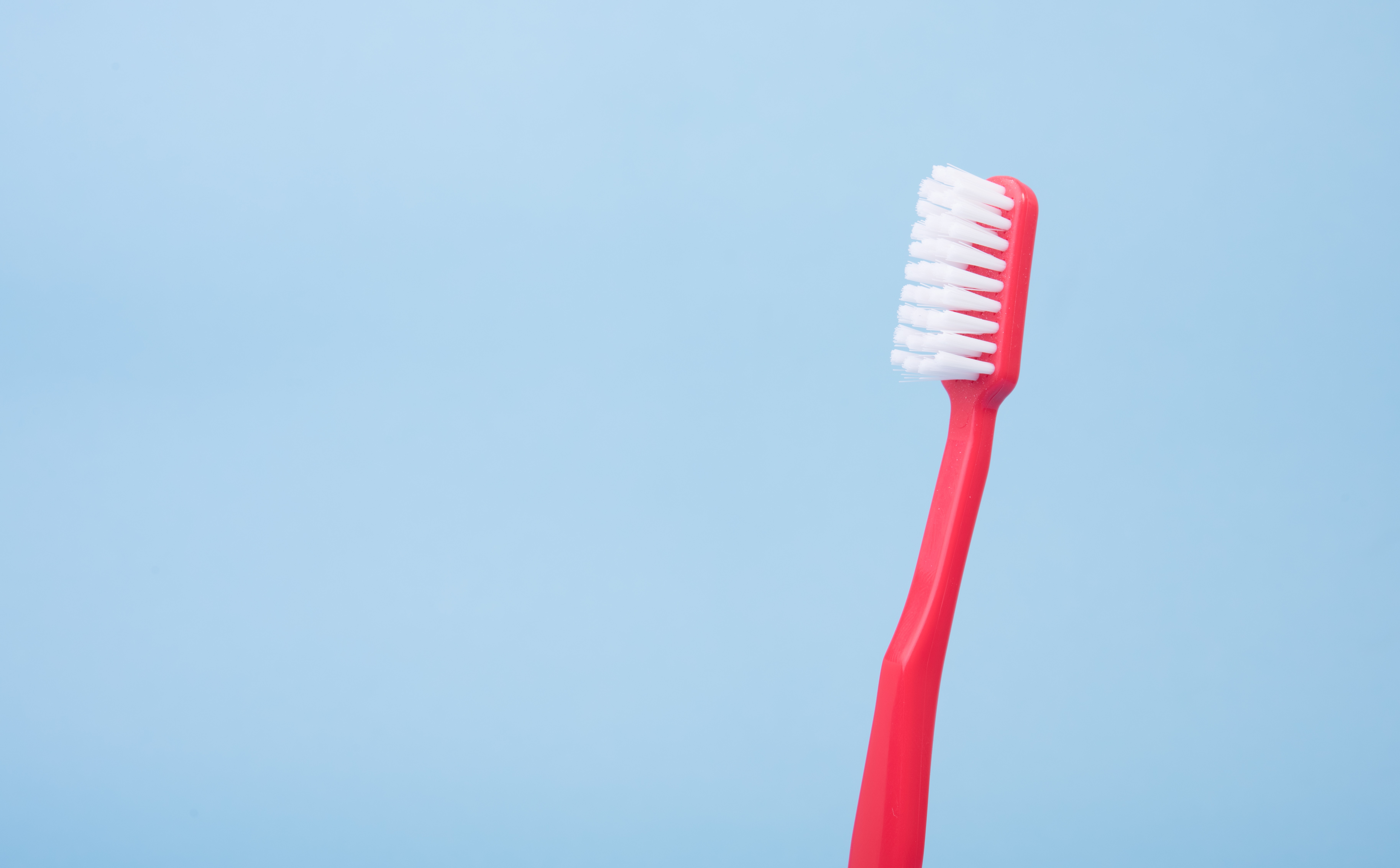 How to Care for Your Dental Veneers - Tips and Tricks for Lasting Results